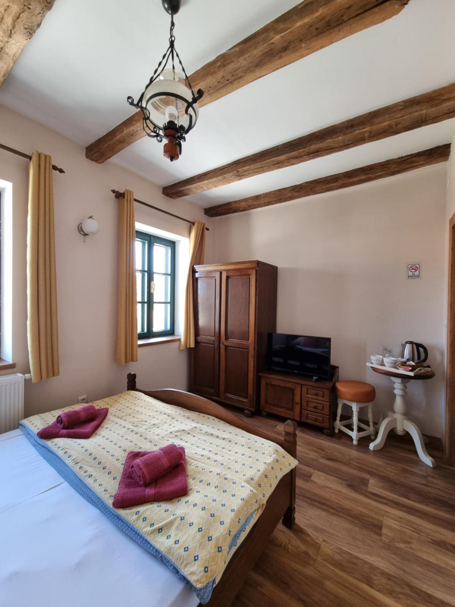 Taverna 1860 Rooms & Apartments Donja Zelina Pokój zdjęcie