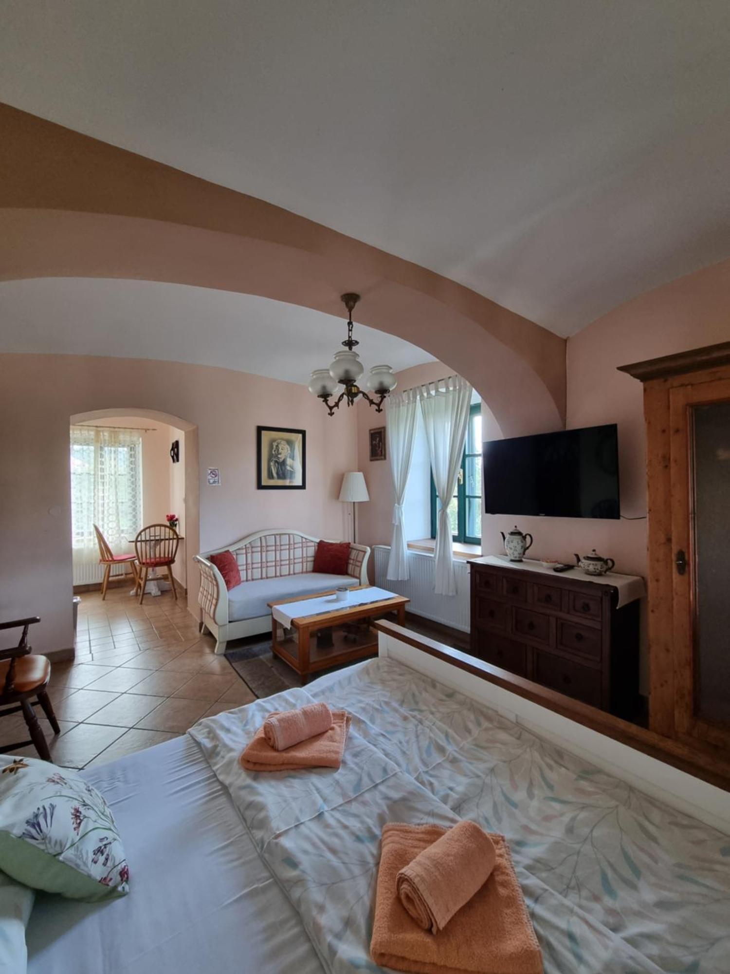 Taverna 1860 Rooms & Apartments Donja Zelina Pokój zdjęcie